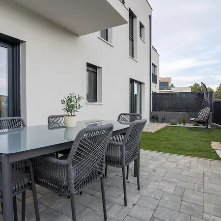 بيت للعطل Rooftop House بروداريكا