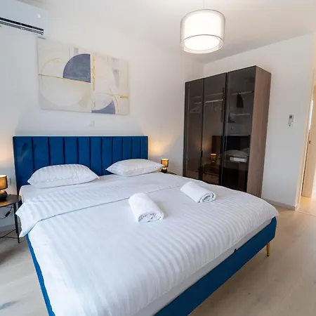 Rooftop House * Brodarica (Sibenik-Knin)