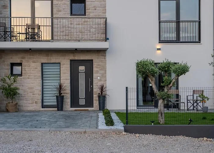 Rooftop House * Brodarica (Sibenik-Knin)